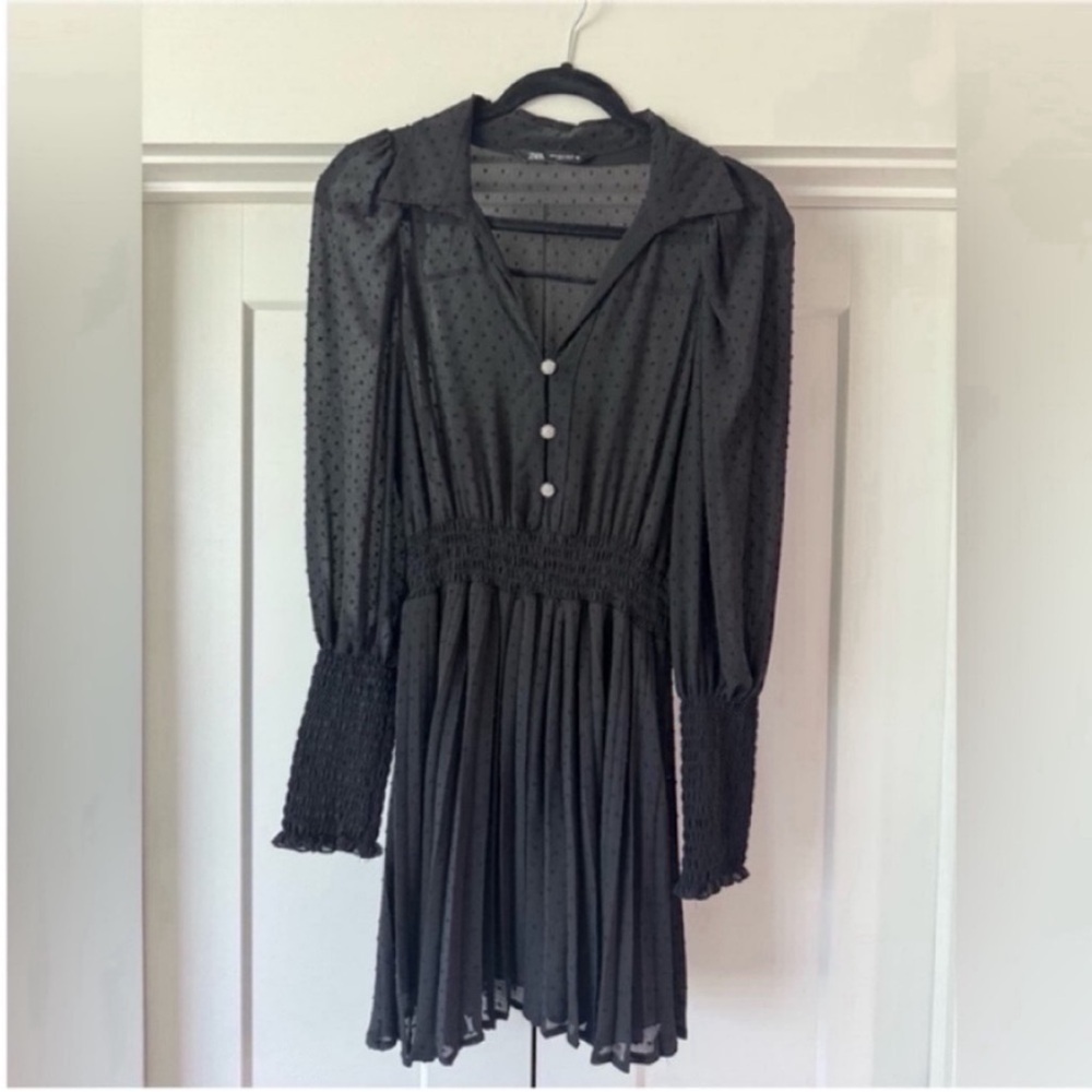Zara Black Pleated Long Sleeve Dress
